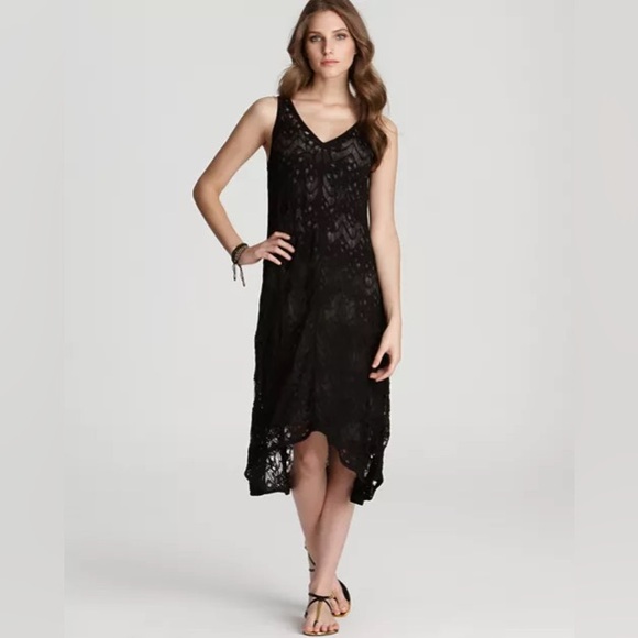 Eileen Fisher Dresses & Skirts - Eileen Fisher V-Neck Crinkle Lace Dress w/ Slip Large